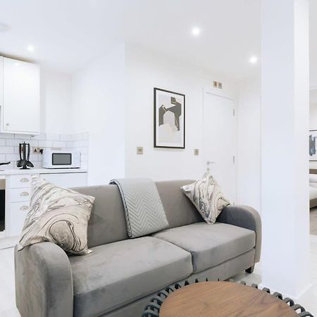 Modern 1 Bedroom Apartment In Central Ipswich Exterior photo