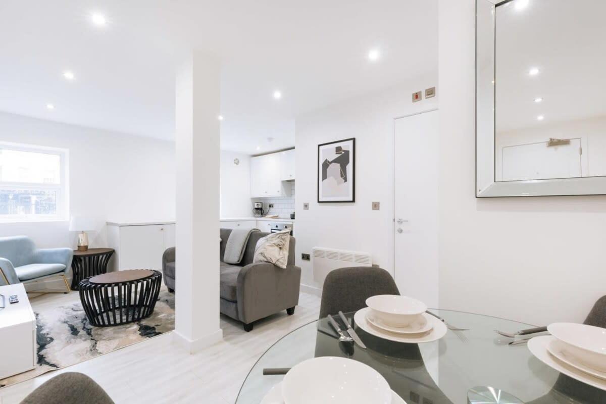 Modern 1 Bedroom Apartment In Central Ipswich Exterior photo