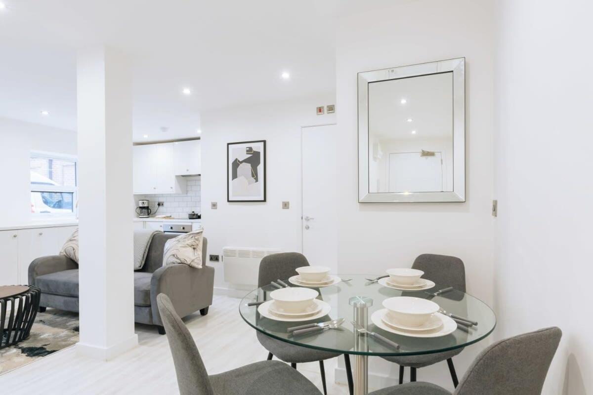 Modern 1 Bedroom Apartment In Central Ipswich Exterior photo